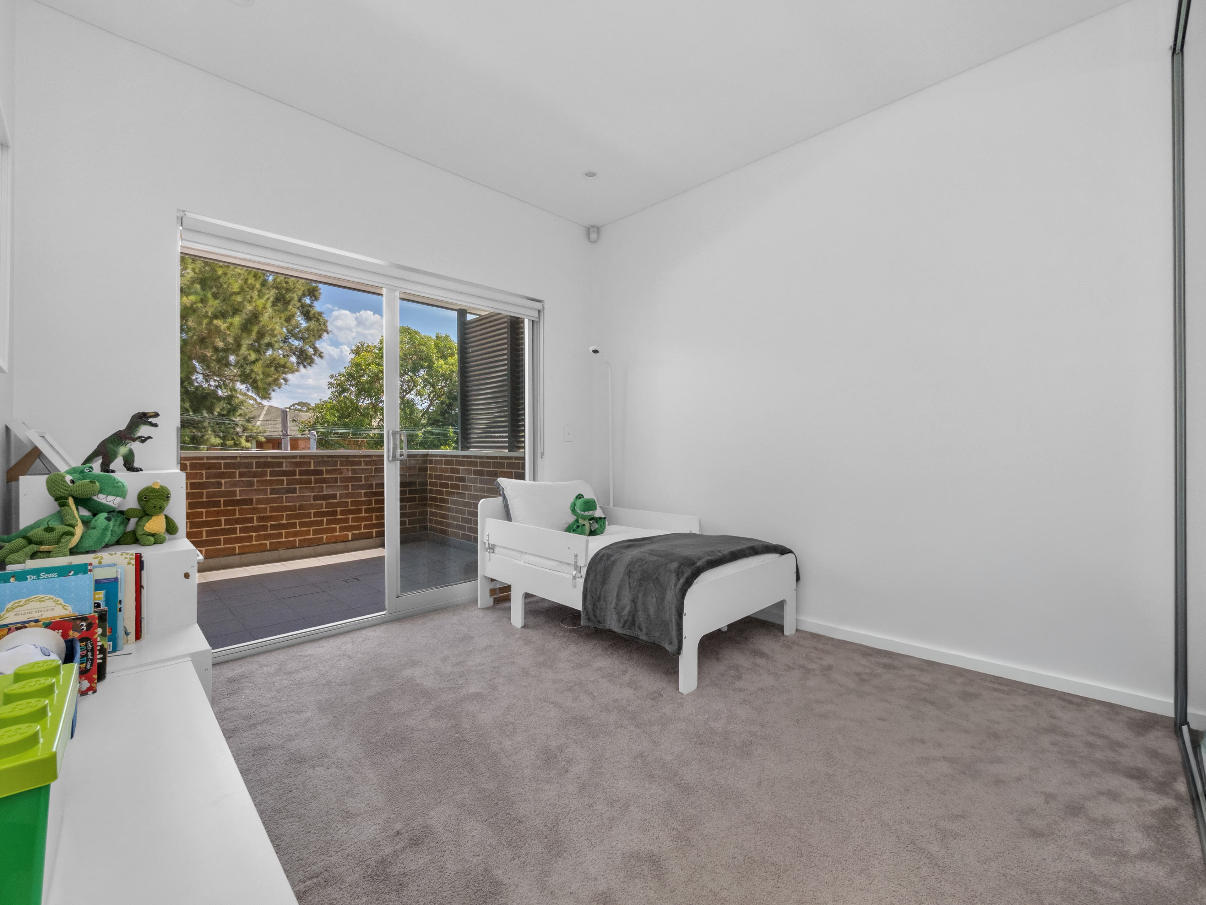 36 Edgehill Avenue - Image 12