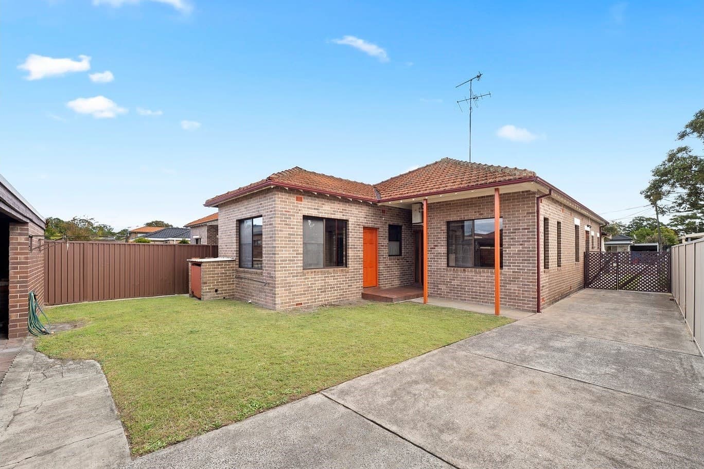 1 Ney St - Image 10